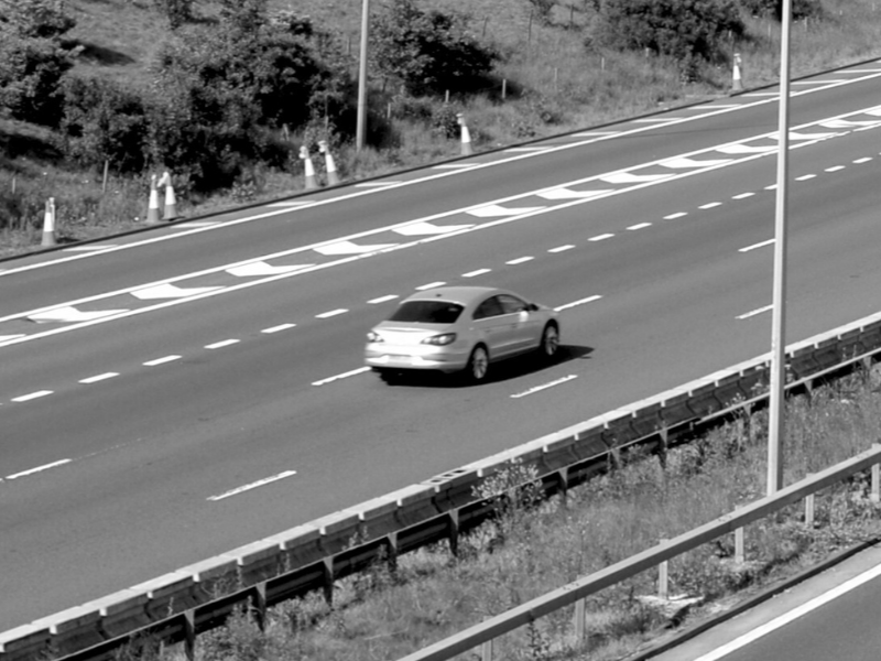 Middle Lane Hogging: The Hidden Risk for Business&nbsp;Drivers